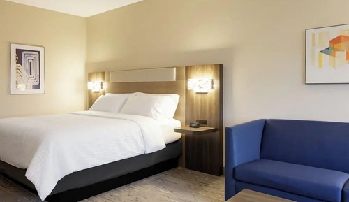 Suite, 1 King Bed