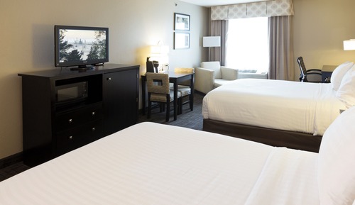 Suite, Multiple Beds