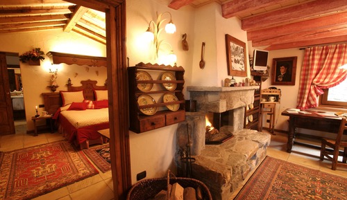 Deluxe Chalet