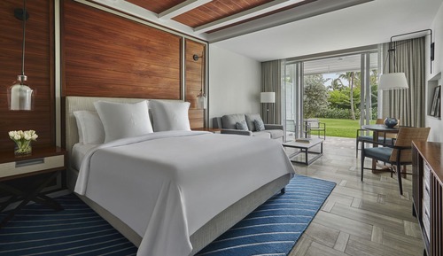 Room, 1 King Bed, Garden View