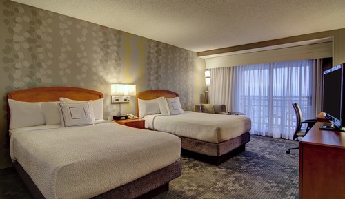 Room, 2 Double Beds, Balcony, City View (Balcony)