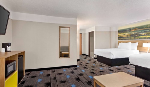 Suite, 2 Queen Beds