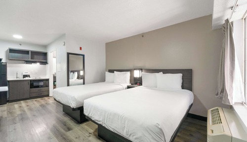 Standard Room, 2 Queen Beds, Smoking