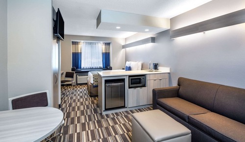 Studio Suite, 1 Queen Bed, Non Smoking