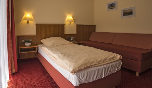 Standard Single Room