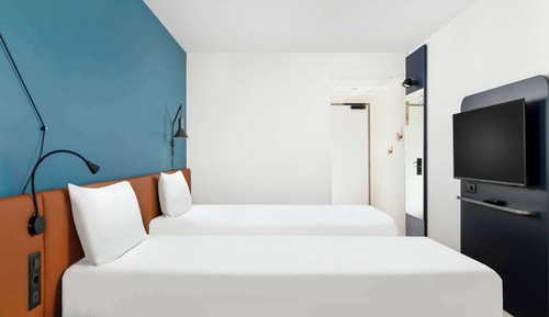 Room, 2 Twin Beds (equipped with the new bedding)