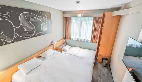 Standard Room, 1 Double Bed with Sofa bed