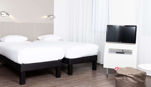 Standard Room, 2 Twin Beds