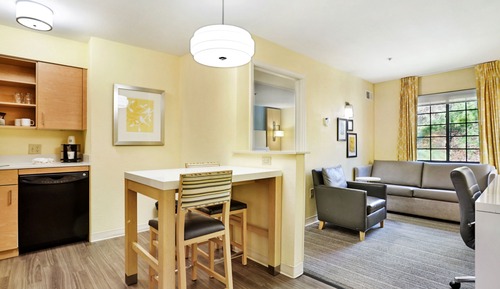 Suite, 2 Bedrooms (with Two King Beds)