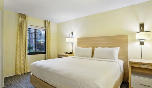 Suite, 1 Bedroom, Accessible, Kitchen (Communication)