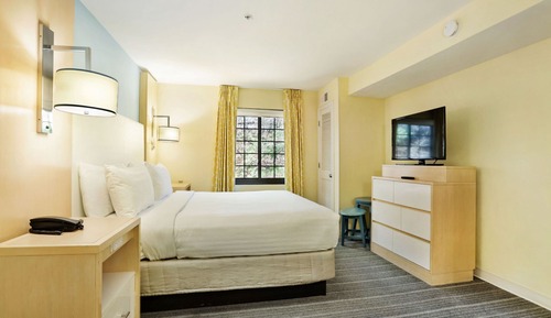 Suite, 1 Bedroom (with Two Double Beds)