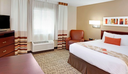 Room, 1 Queen Bed, Accessible, Non Smoking (Roll-In Shower)