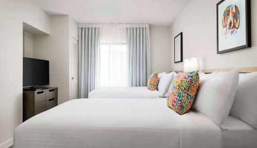 Suite, Multiple Beds (Two Bedroom Queen and Two Doubles)