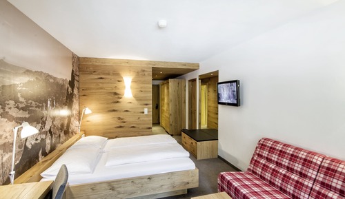 Comfort Double Room, Balcony, Mountain View