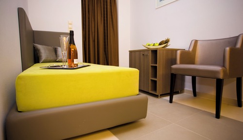 Superior Suite, 1 Queen Bed with Sofa bed