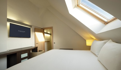 Junior Suite (Duplex, 1 occupant)