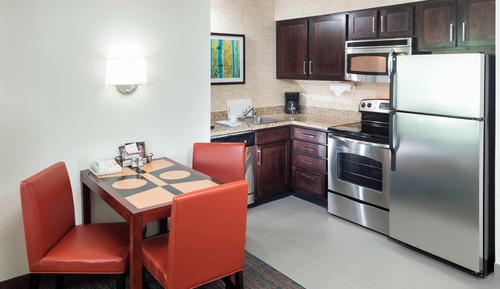 Suite, 2 Bedrooms, Non Smoking, Fireplace