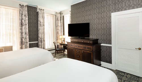Room, 2 Double Beds (Robert Johnson)