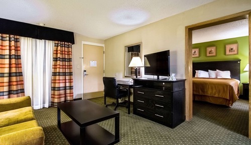 Suite, 2 Double Beds, Refrigerator & Microwave, Ground Floor