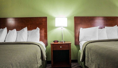Standard Room, 2 Queen Beds, Non Smoking