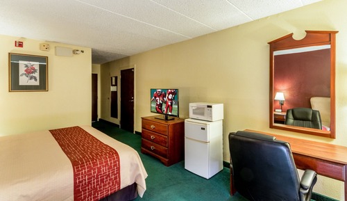 Deluxe Room, 1 King Bed, Accessible, Non Smoking