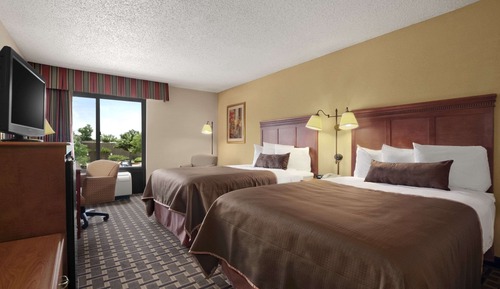 Standard Room, 2 Double Beds, Non Smoking