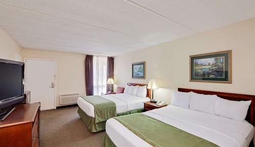 Room, 2 Queen Beds, Non Smoking