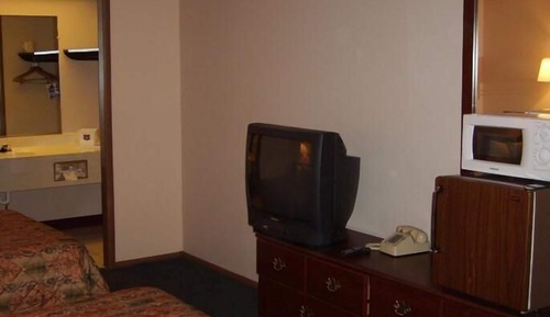 Standard Single Room, 1 King Bed, Smoking