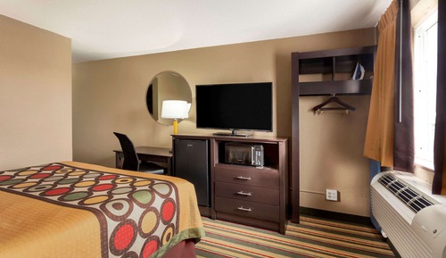 Room, 1 Queen Bed, Non Smoking (Available on 2nd & 3rd Floor)