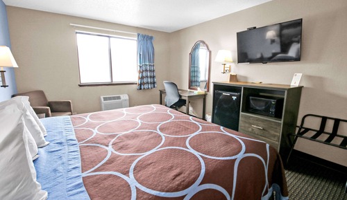 Deluxe Room, 1 King Bed, Non Smoking