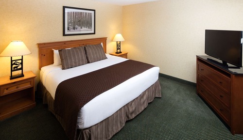 Standard Room, 1 Queen Bed