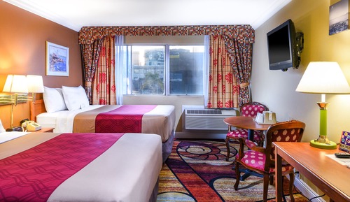 Standard Room, 2 Queen Beds, Non Smoking