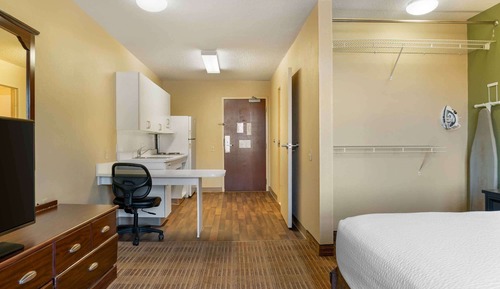 Studio, 1 Queen Bed, Accessible, Non Smoking