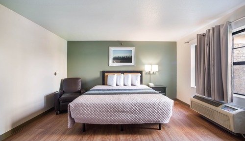 Suite, 1 King Bed, Non Smoking