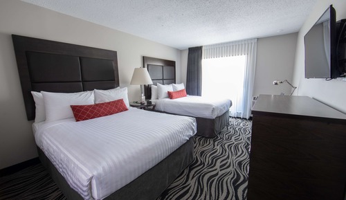 Standard Room, 2 Queen Beds, Non Smoking, Kitchenette (Pet Friendly)