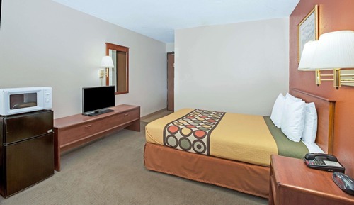 Standard Room, 1 Queen Bed