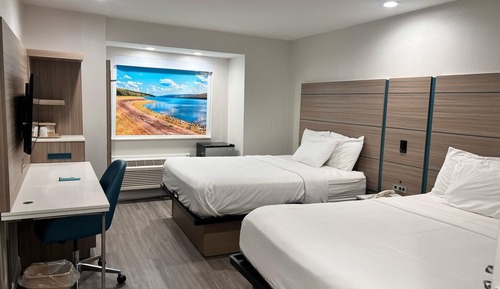 Room, 2 Queen Beds, Non Smoking