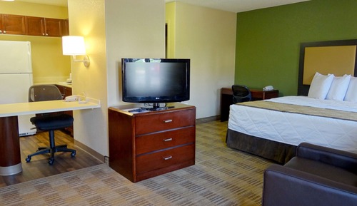 Deluxe Studio, 1 King Bed with Sofa bed, Non Smoking
