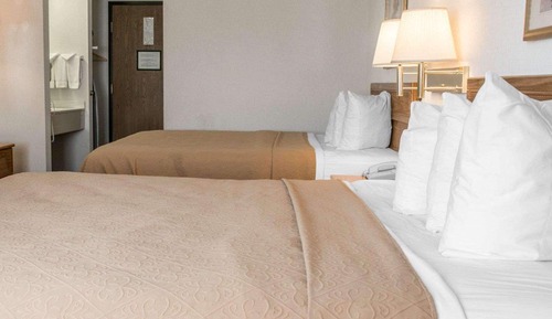 Standard Room, 2 Double Beds, Non Smoking