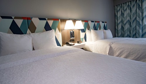 Room, 2 Queen Beds, Non Smoking
