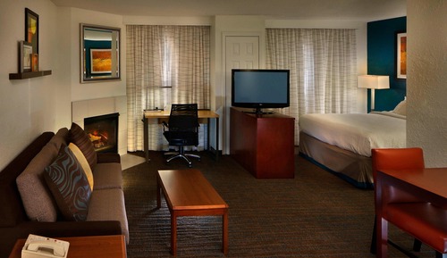 Studio, 1 Queen Bed with Sofa bed, Fireplace