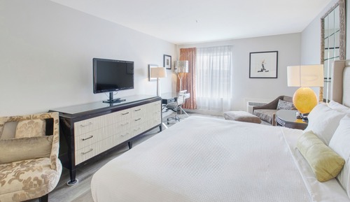 Room, 1 King Bed (Comm Access)