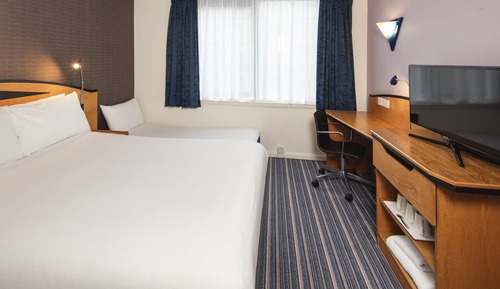 Standard Room, 1 Double Bed with Sofa bed (with Free Hot Breakfast)