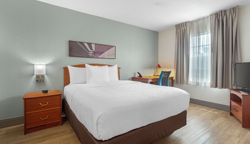 Standard Room, 2 Queen Beds, Non Smoking