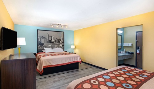 Room, Multiple Beds, Non Smoking