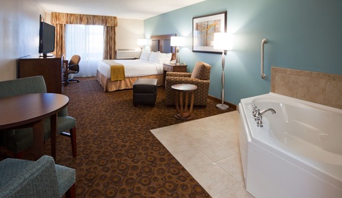 Suite, 1 Twin Bed, Jetted Tub (Whirlpool)
