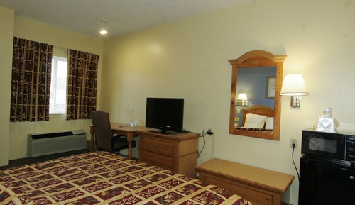Room, 1 King Bed, Non Smoking