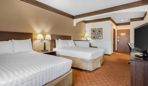 Standard Room, 2 Queen Beds, Non Smoking, Refrigerator & Microwave