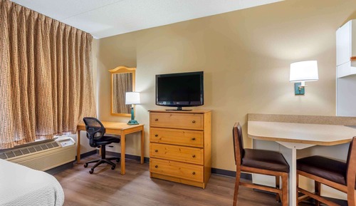 Studio, 1 Queen Bed, Accessible, Non Smoking