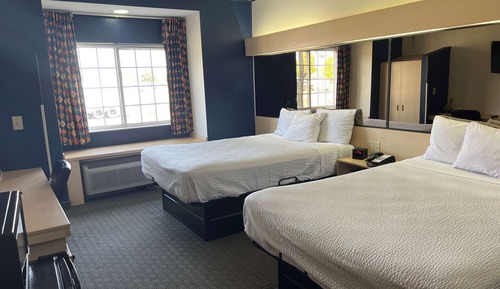 Standard Room, 2 Queen Beds